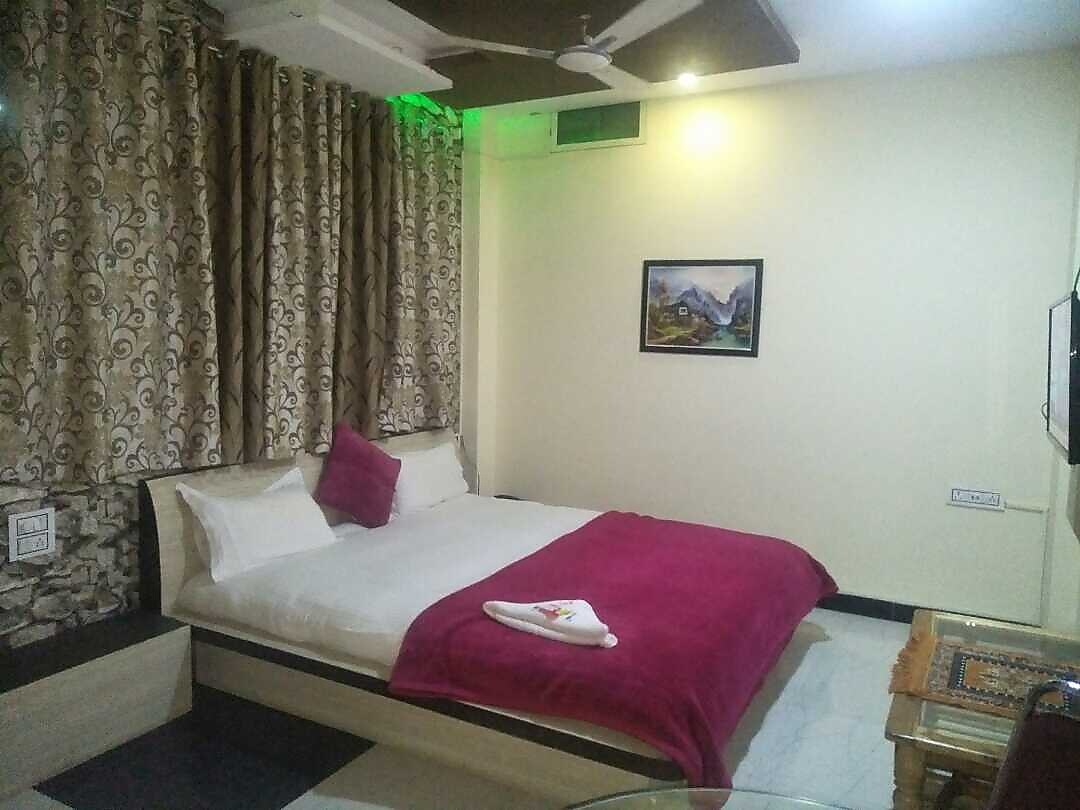Standard room at Hotel G17