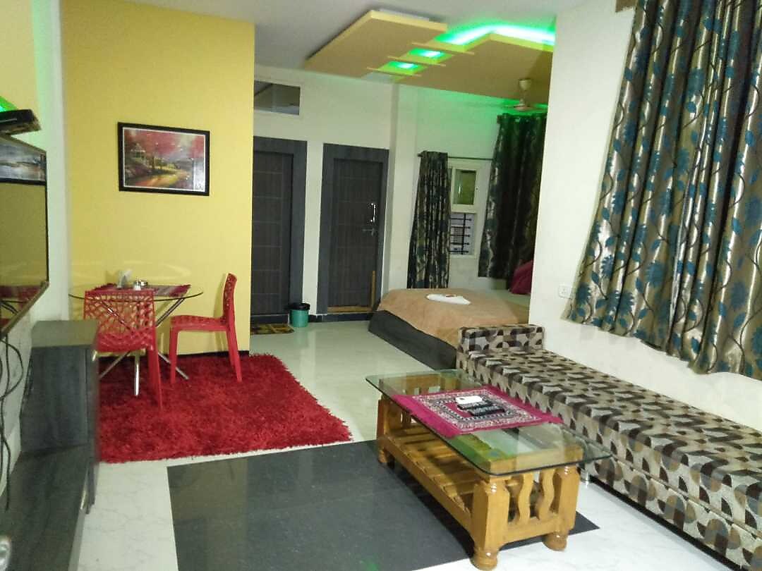Suite at Hotel G17